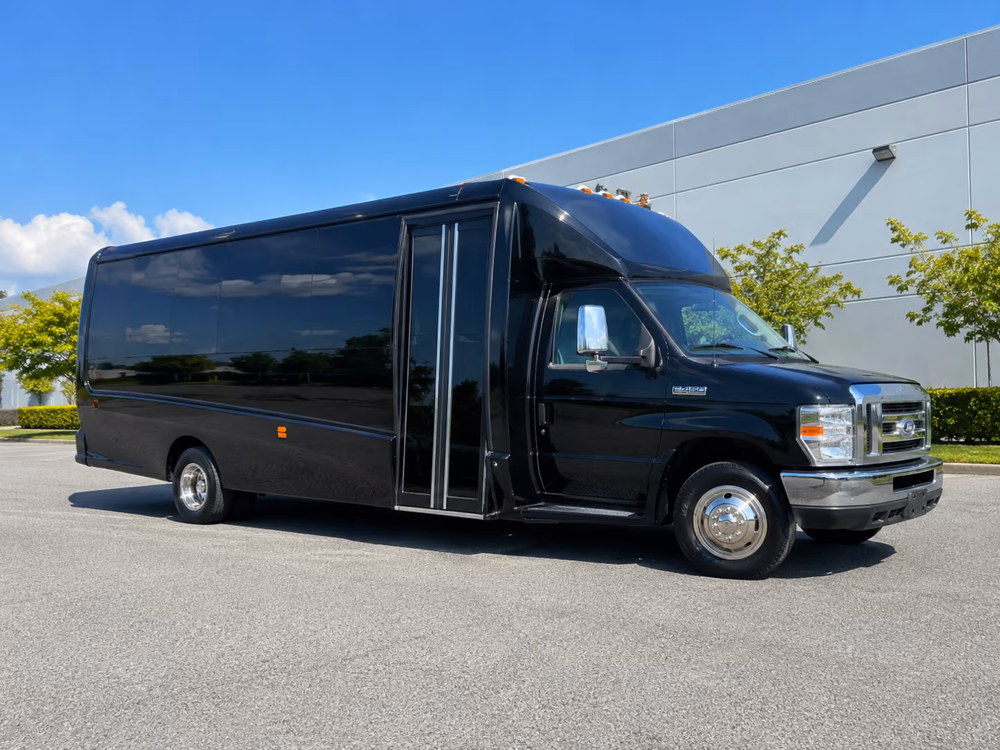 anaheim party bus rental 2